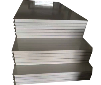 午夜精品电影板的防潮处理措施