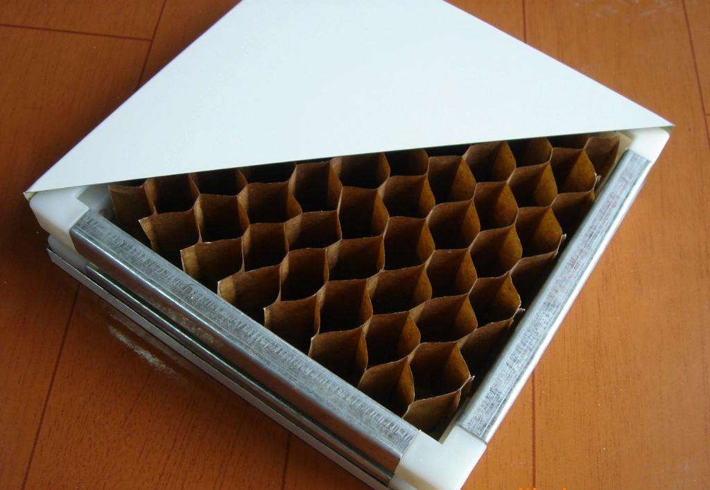 午夜精品电影板安装需要注意哪些细节